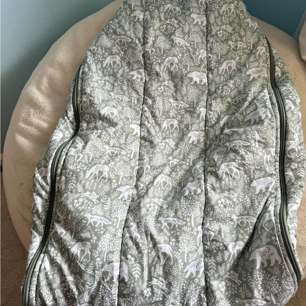 Beddy’s Zipper Bedding for Toddlers Into the Woods
